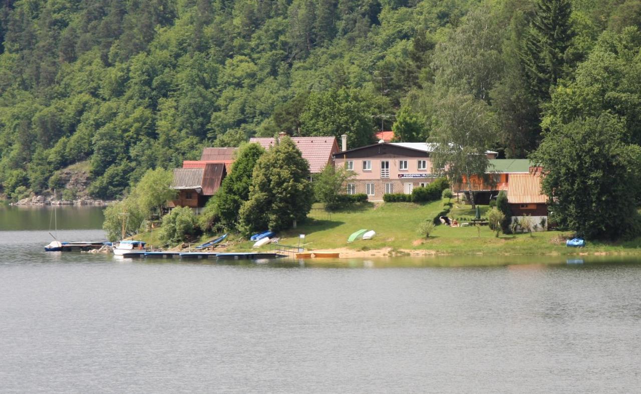 Chata Omicron Bítov Kültér fotó